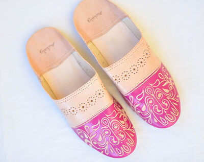 Woman Slippers - embroidered slippers from Morocco