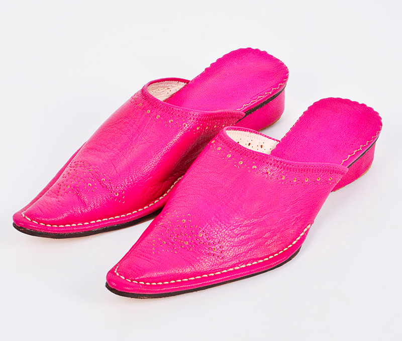 Yakout Slippers - image 4