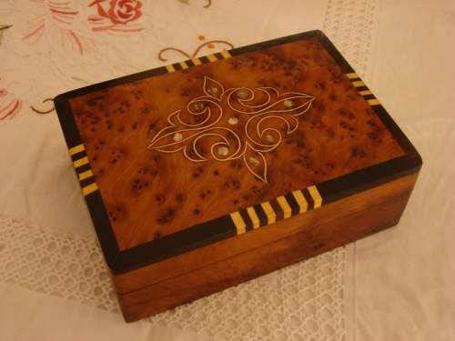 Caja de madera de cedro